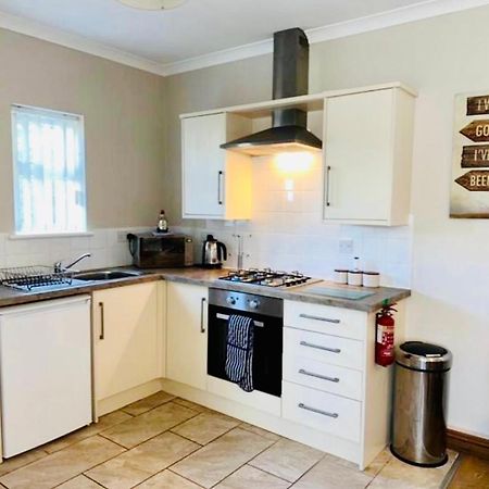 Willow Cottage With Hot Tub Strensall Eksteriør bilde